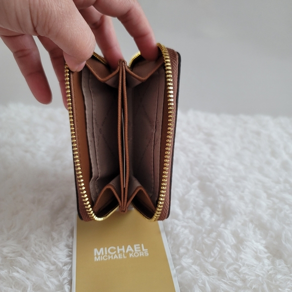 Card case - Picture 3 of 5